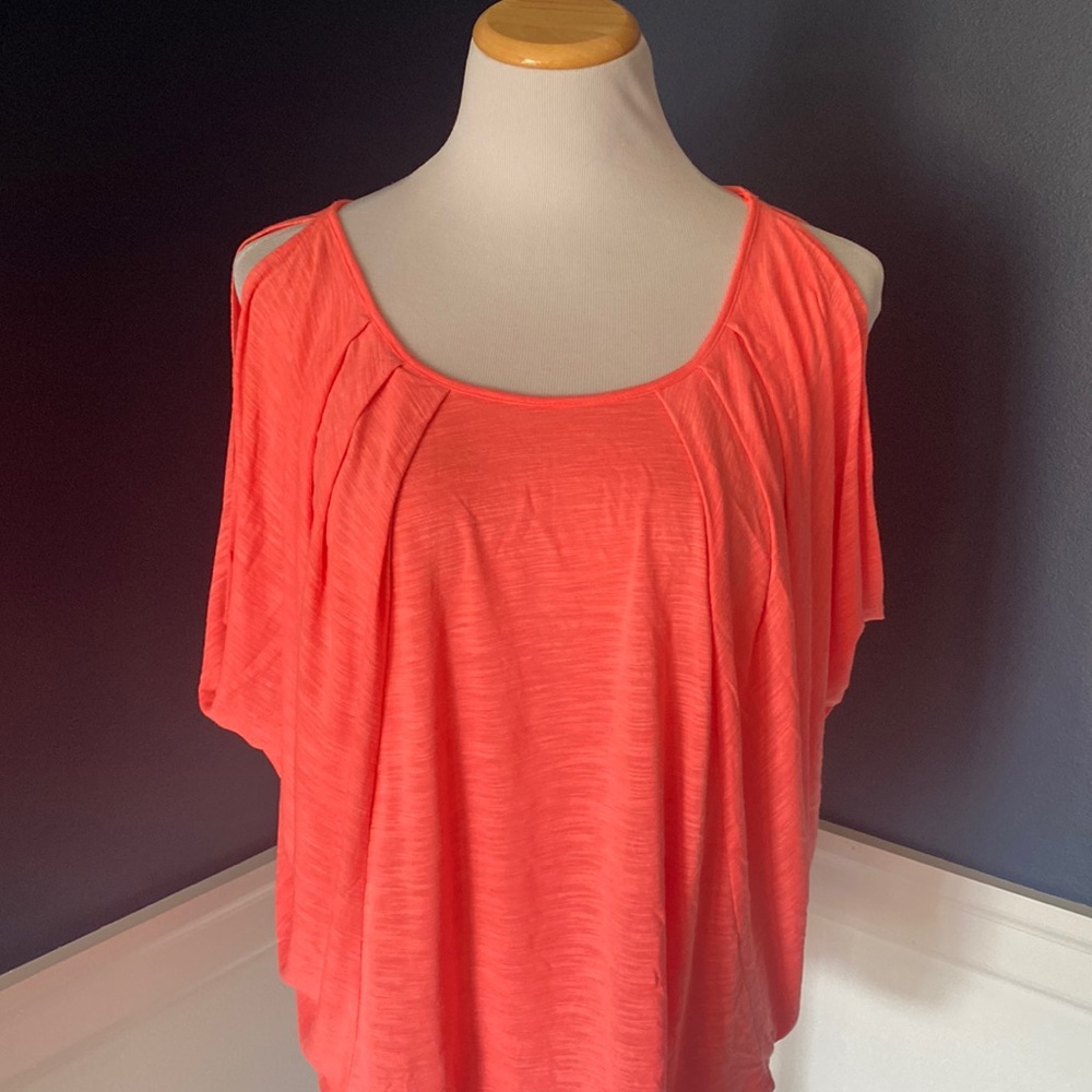 American Eagle top